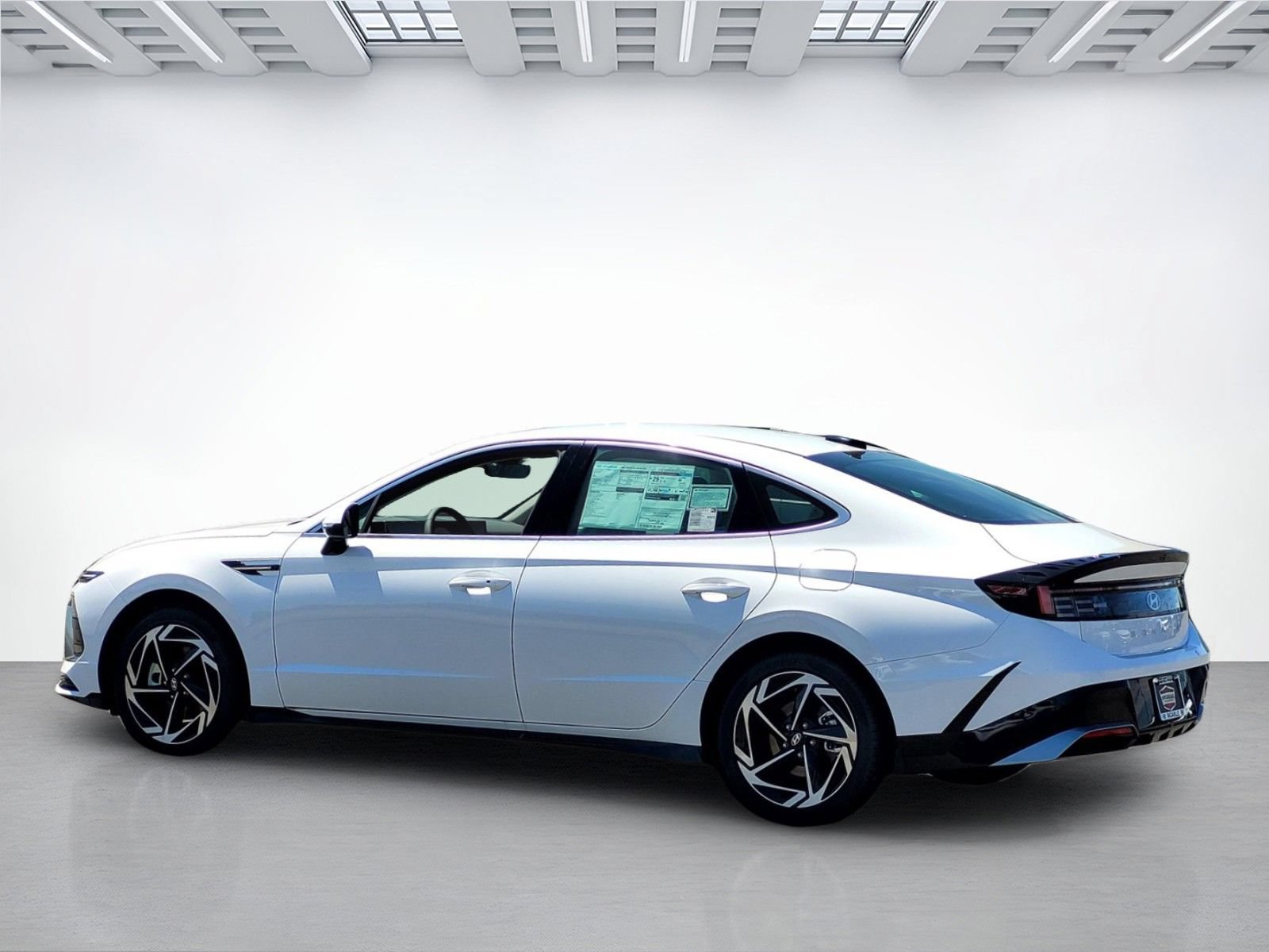 New 2026 Hyundai Sonata SEL FWD image 7