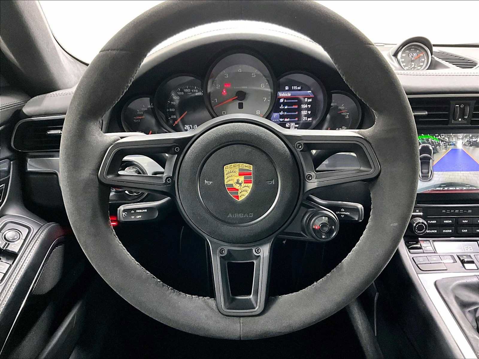 Used 2017 Porsche 911 Carrera S image 18