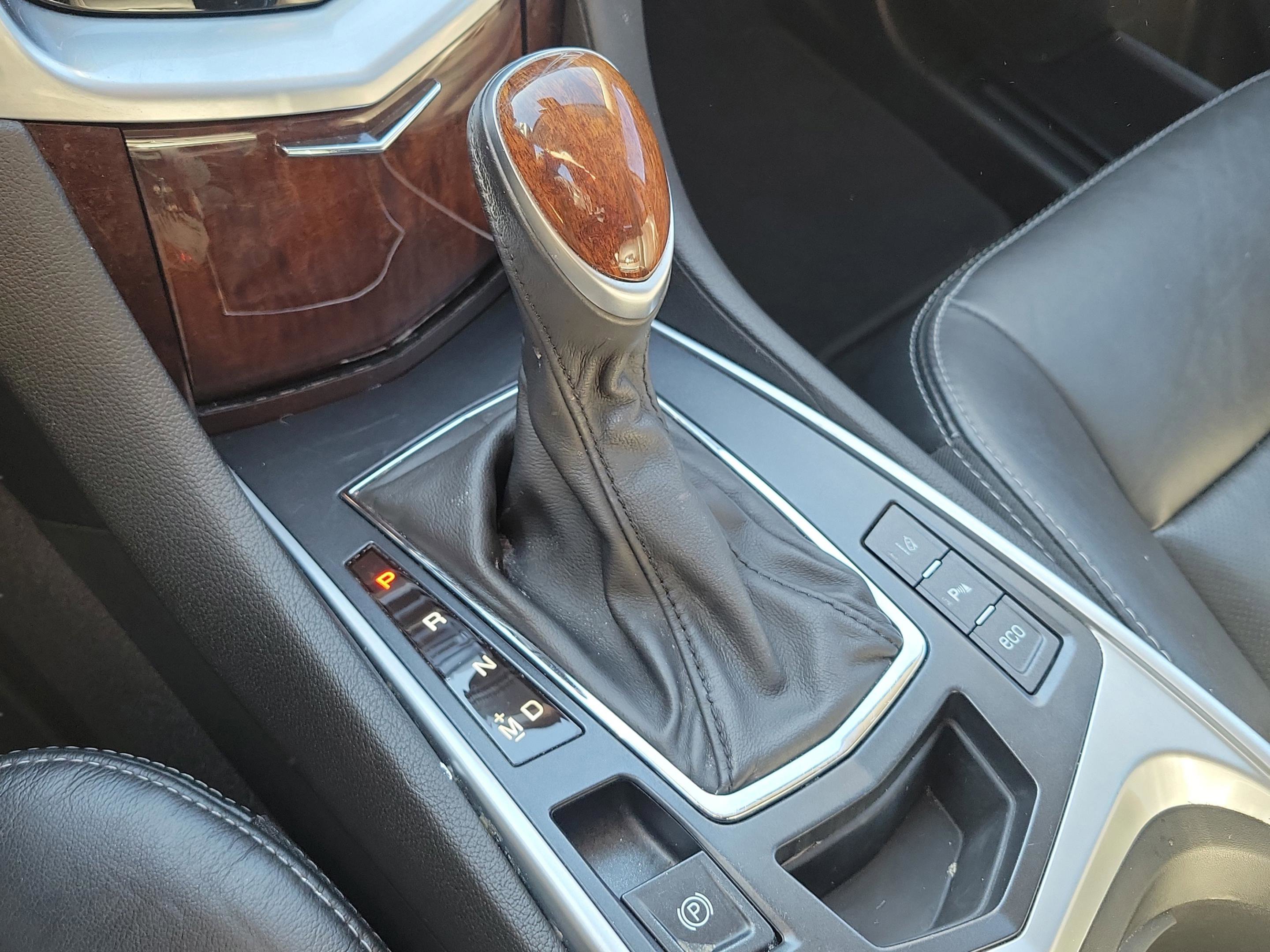 Used 2016 Cadillac SRX Luxury w/ Driver Awareness Package image 27