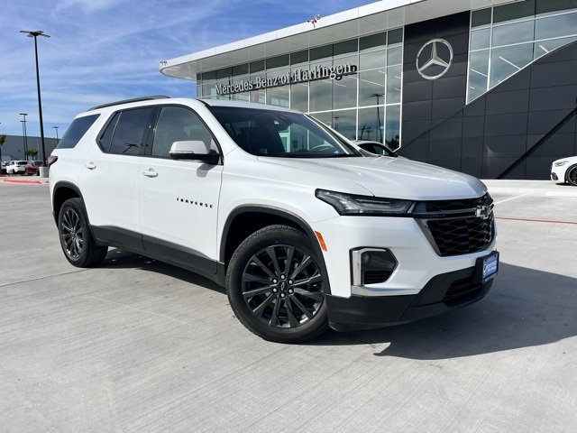 Used 2023 Chevrolet Traverse RS w/ LPO, Floor Liner Package image 1