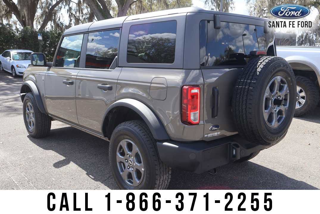 Used 2025 Ford Bronco Big Bend image 3