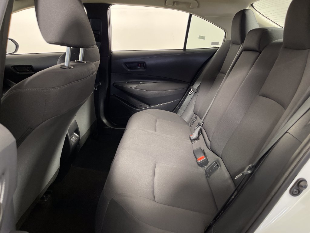 Used 2025 Toyota Corolla LE FWD image 13