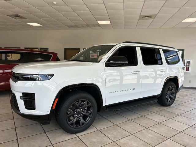 New 2026 Jeep Grand Wagoneer Limited w/ Convenience Group I AWD/4WD image 4