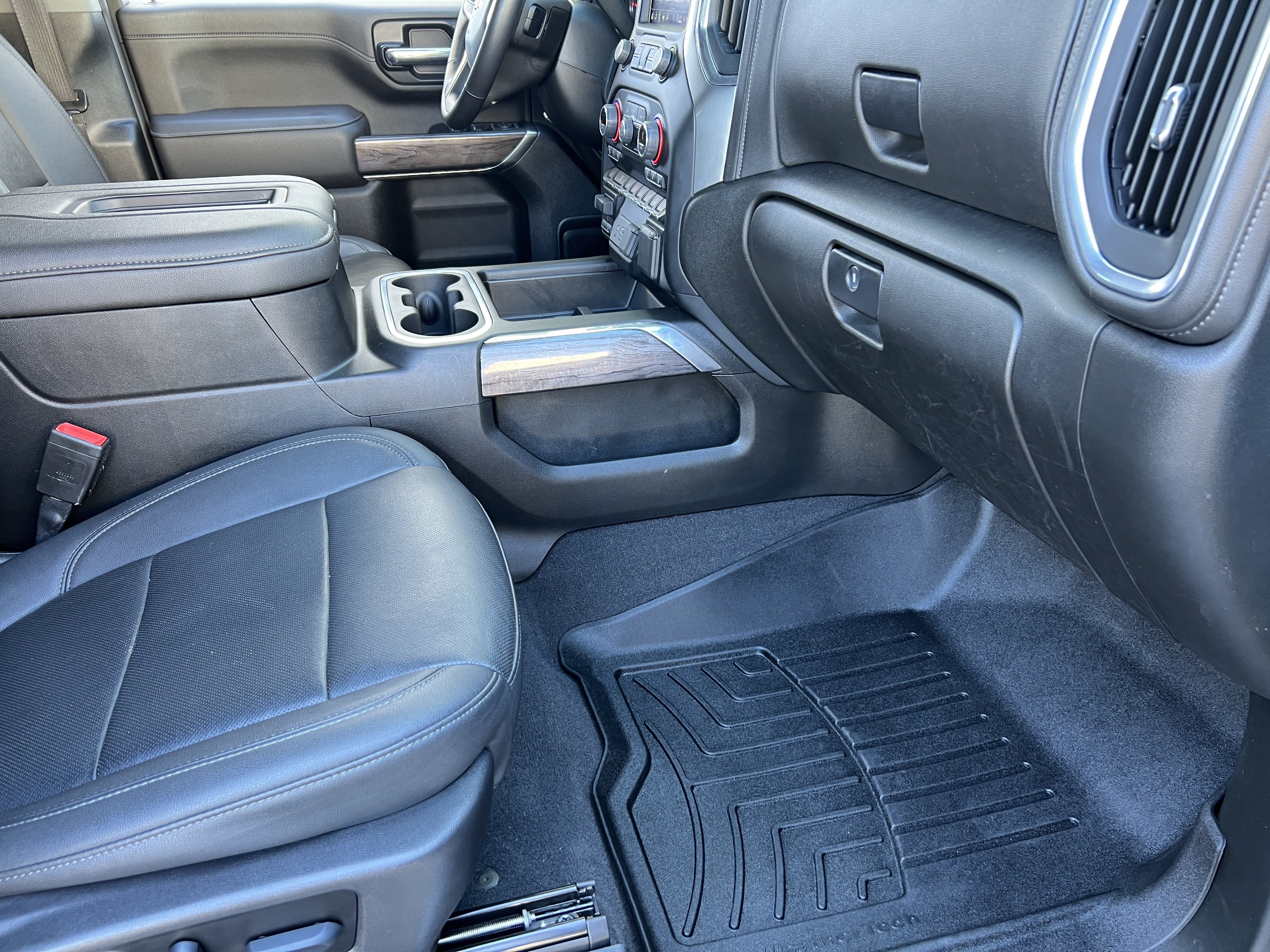 Used 2022 Chevrolet Silverado 3500 LTZ w/ LTZ Convenience Package AWD/4WD image 23