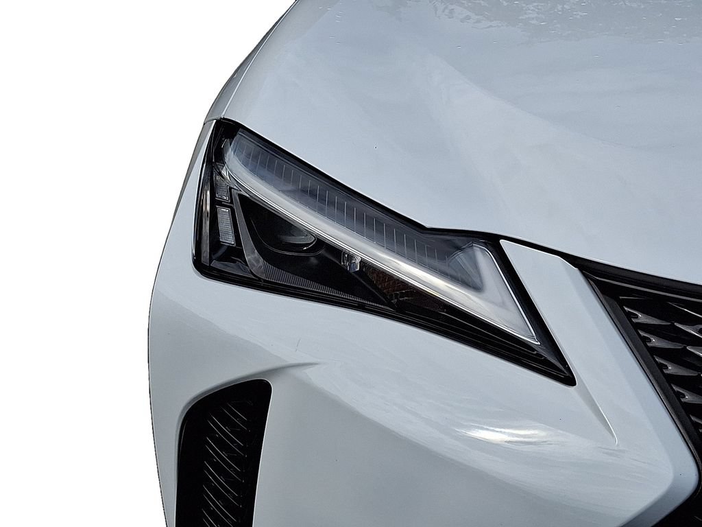Used 2024 Lexus UX 250h F Sport AWD/4WD image 10