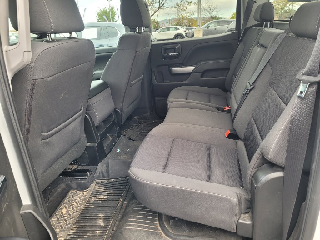 Used 2018 Chevrolet Silverado 1500 LT w/ All Star Edition AWD/4WD image 22