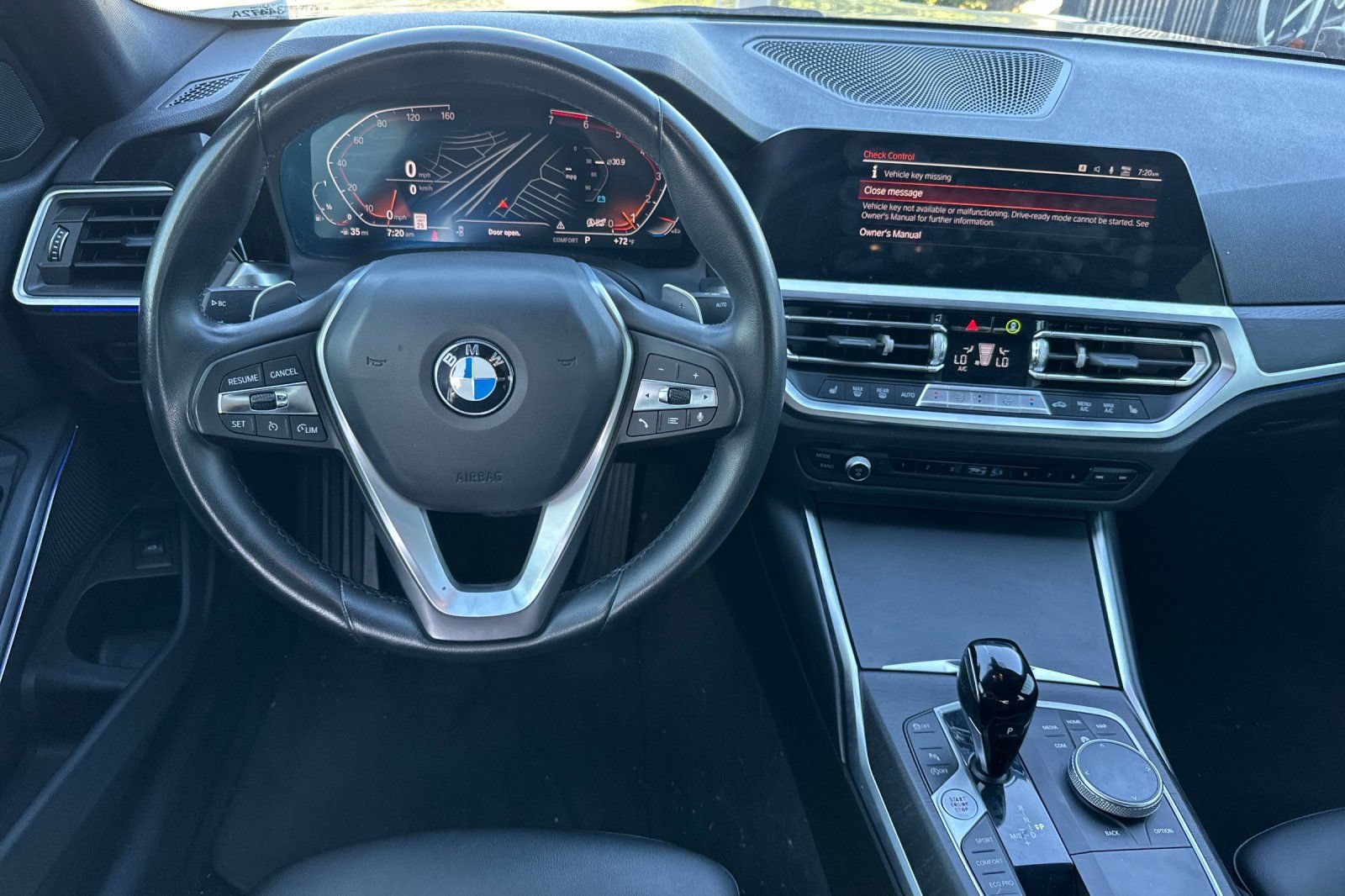 Used 2022 BMW 330i Sedan w/ Driving Assistance Package RWD image 16