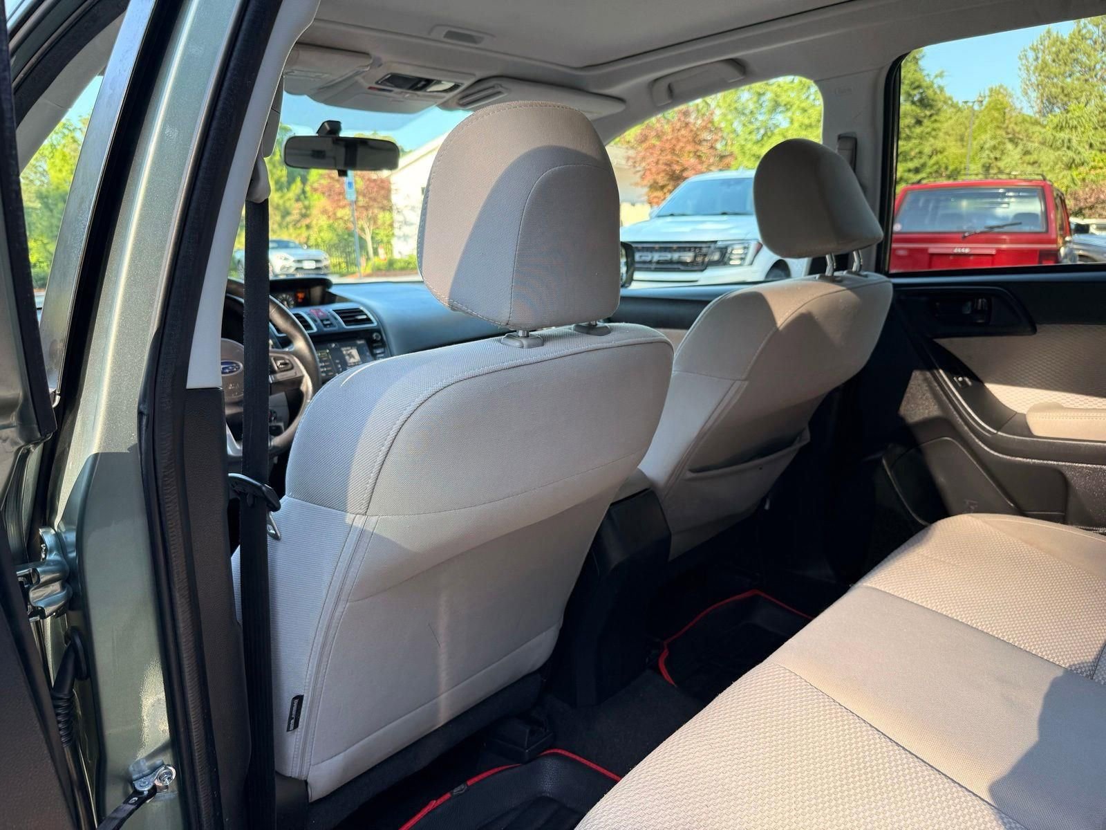 Used 2017 Subaru Forester 2.5i Premium w/ All-Weather Package AWD/4WD image 25