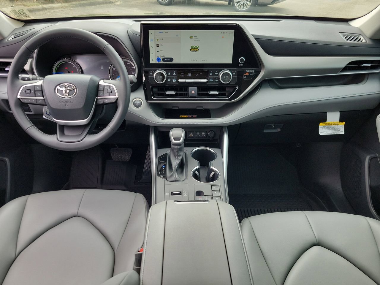 New 2026 Toyota Highlander XLE image 14