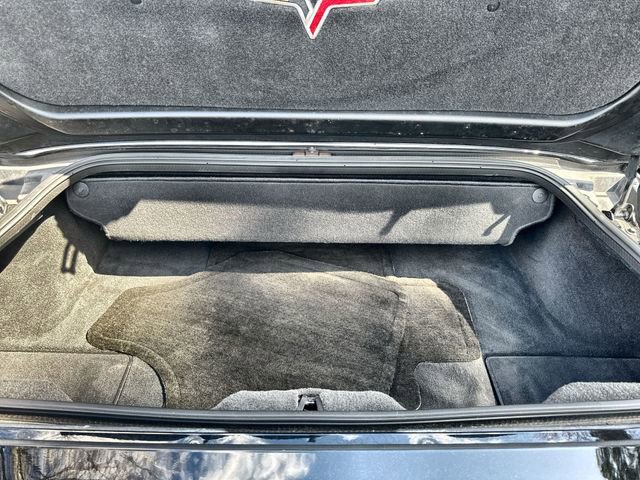 Used 2006 Chevrolet Corvette Convertible w/ Preferred Equipment Group image 28