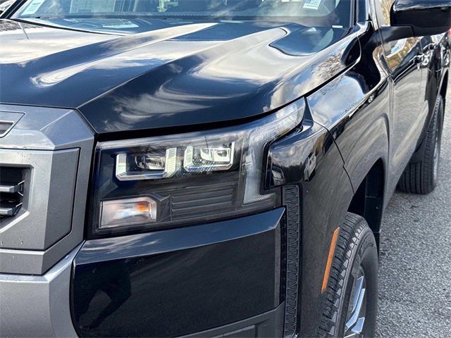 New 2026 Nissan Frontier SV w/ All-Weather Content Package image 10