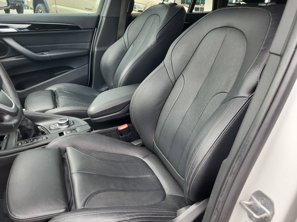 Used 2018 BMW X1 xDrive28i AWD/4WD image 13