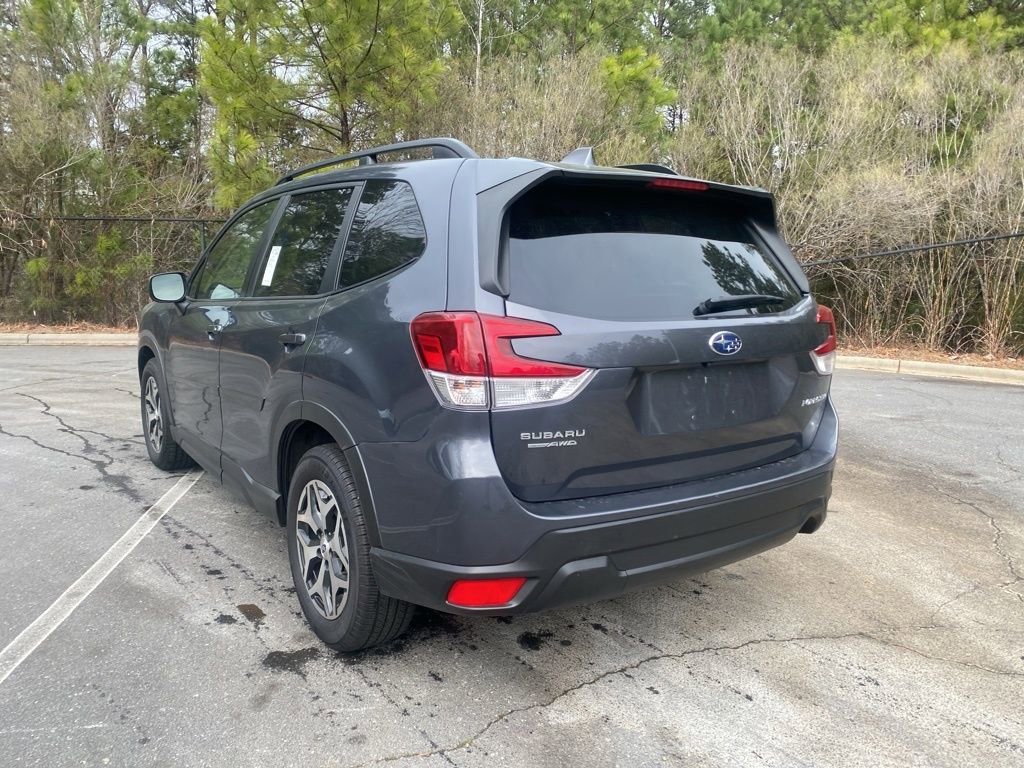 Used 2021 Subaru Forester Premium image 5