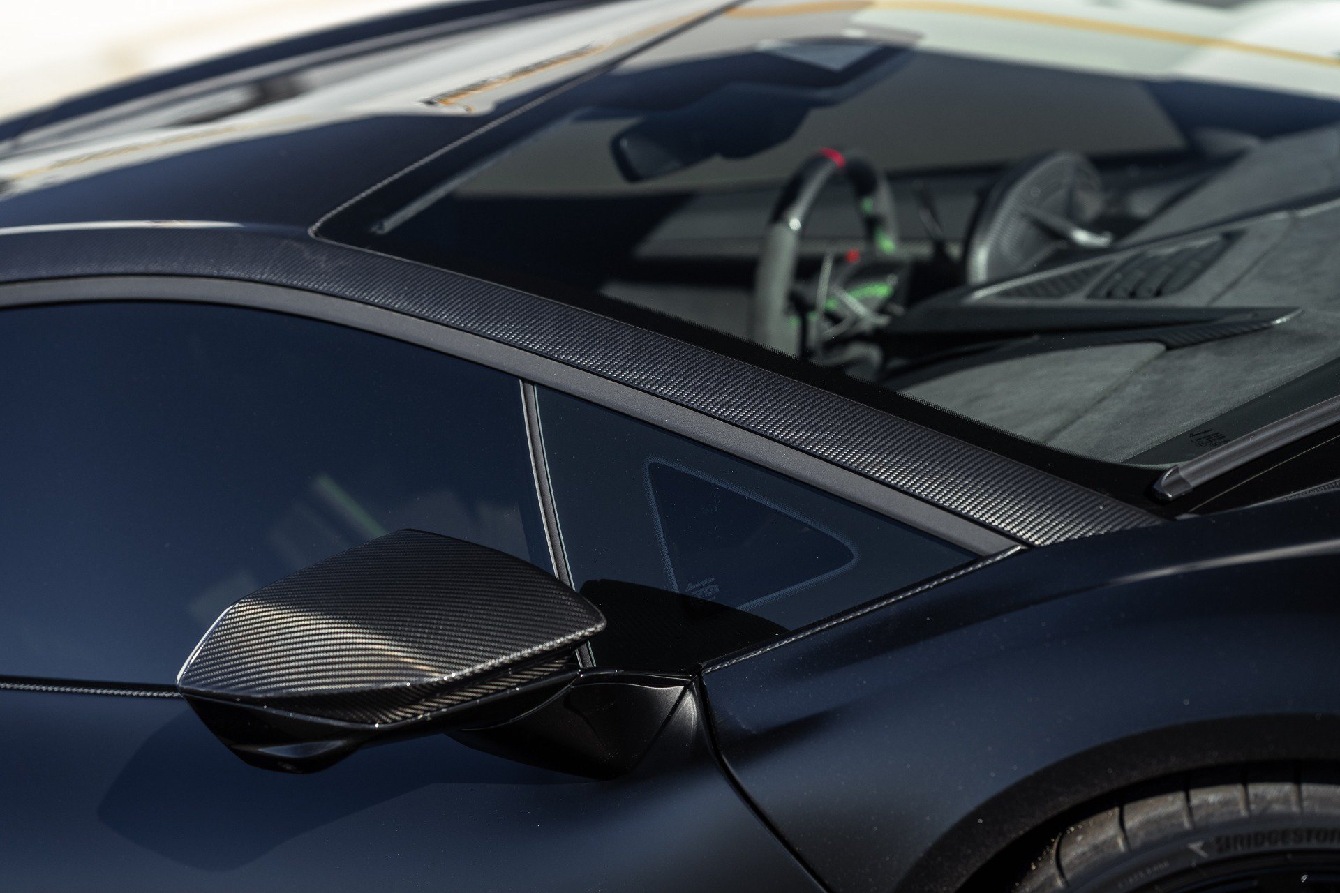 Used 2025 Lamborghini Revuelto AWD/4WD image 41