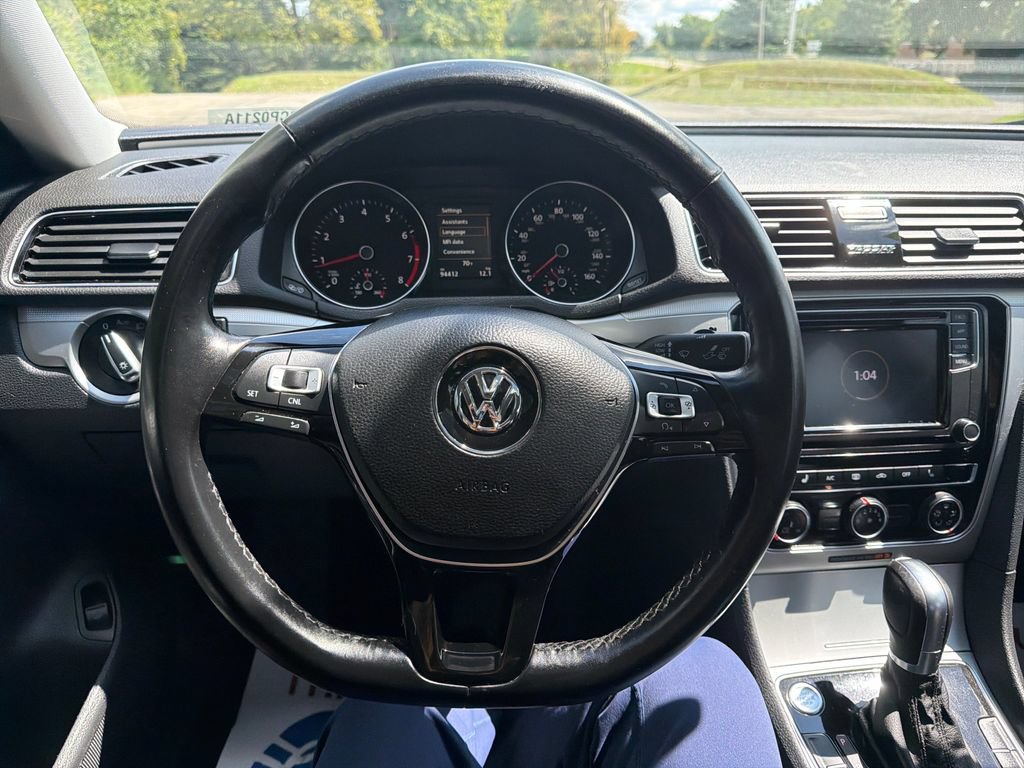 Used 2019 Volkswagen Passat 2.0T Wolfsburg FWD image 12