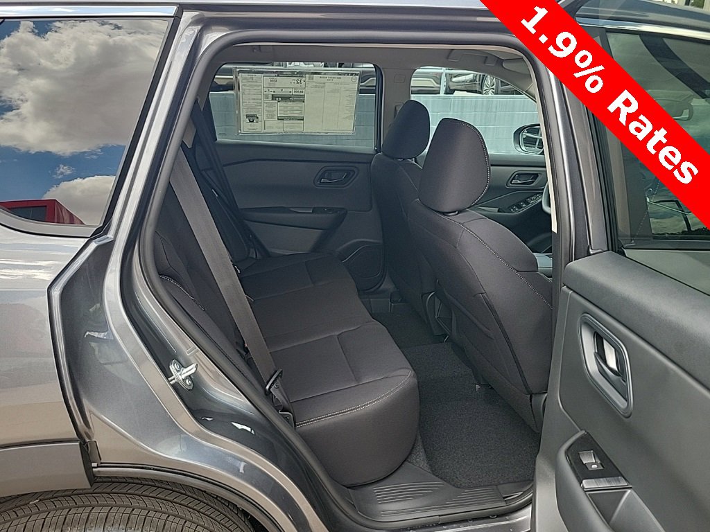 New 2026 Nissan Rogue S image 15