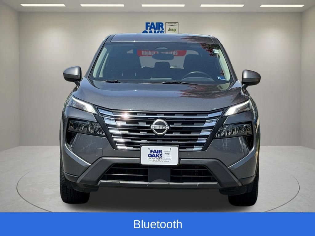 Used 2025 Nissan Rogue SV FWD image 5