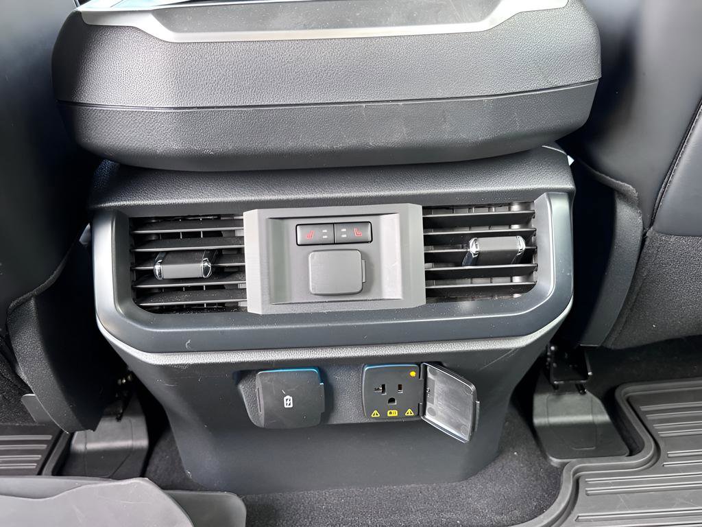 Used 2024 Ford F150 Raptor AWD/4WD image 36