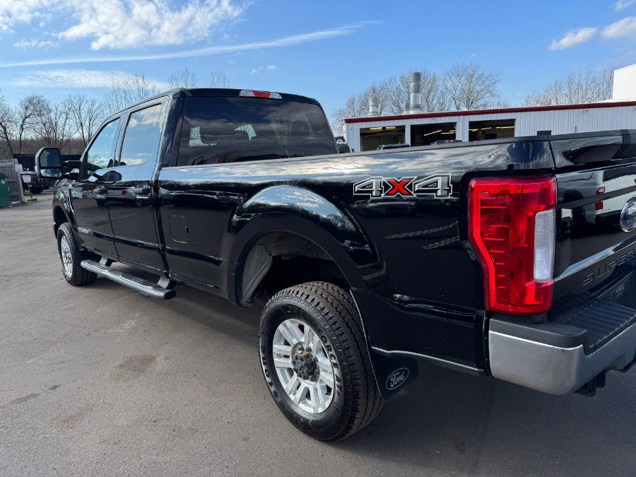 Used 2018 Ford F350 XLT AWD/4WD image 10