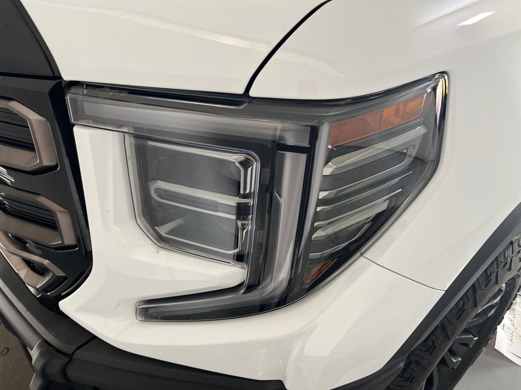 Used 2023 GMC Sierra 1500 AT4X AWD/4WD image 36