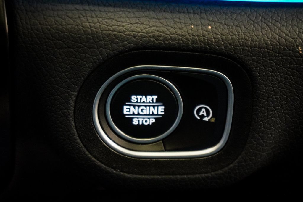 Used 2024 Mercedes-Benz GLS 450 4MATIC image 35