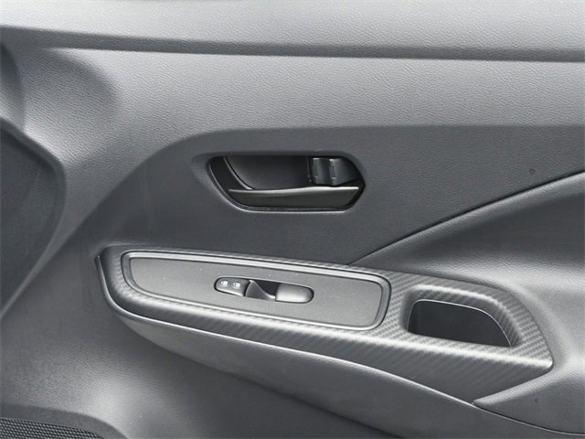 Used 2025 Nissan Versa S w/ Trunk Package image 35