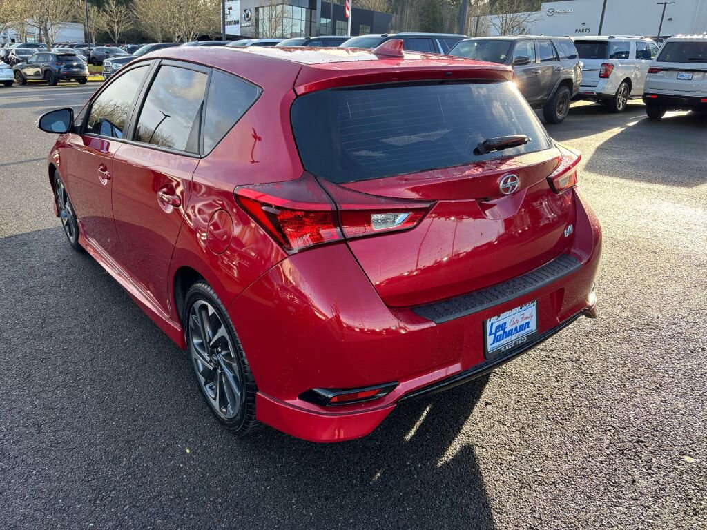 Used 2016 Scion iM Base image 7