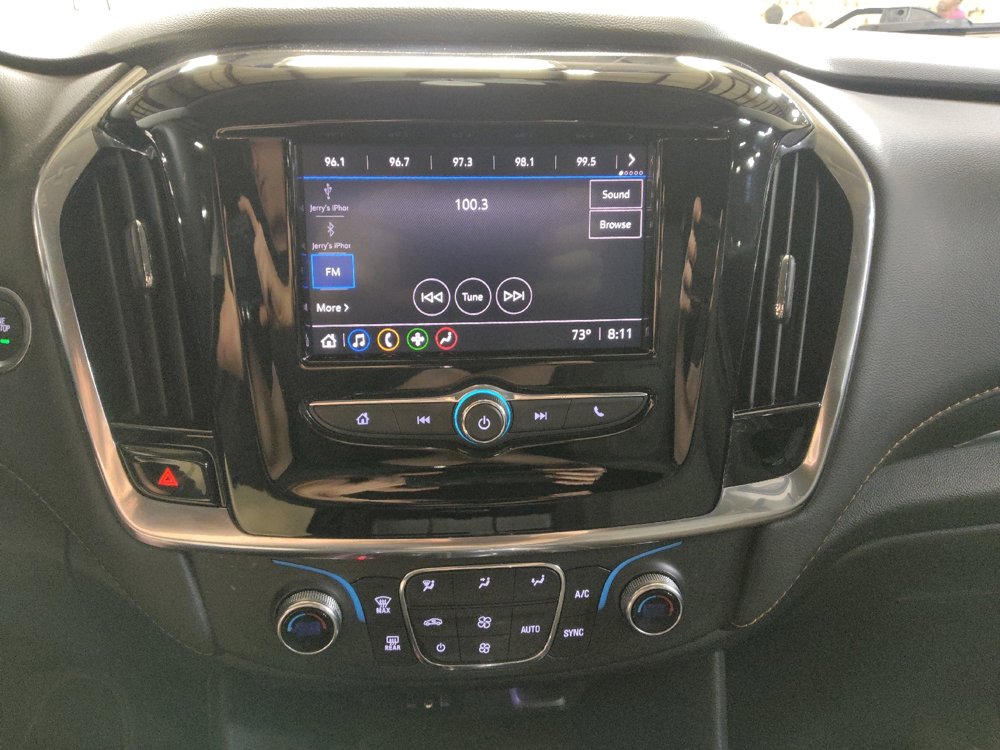 Used 2020 Chevrolet Traverse LS image 25