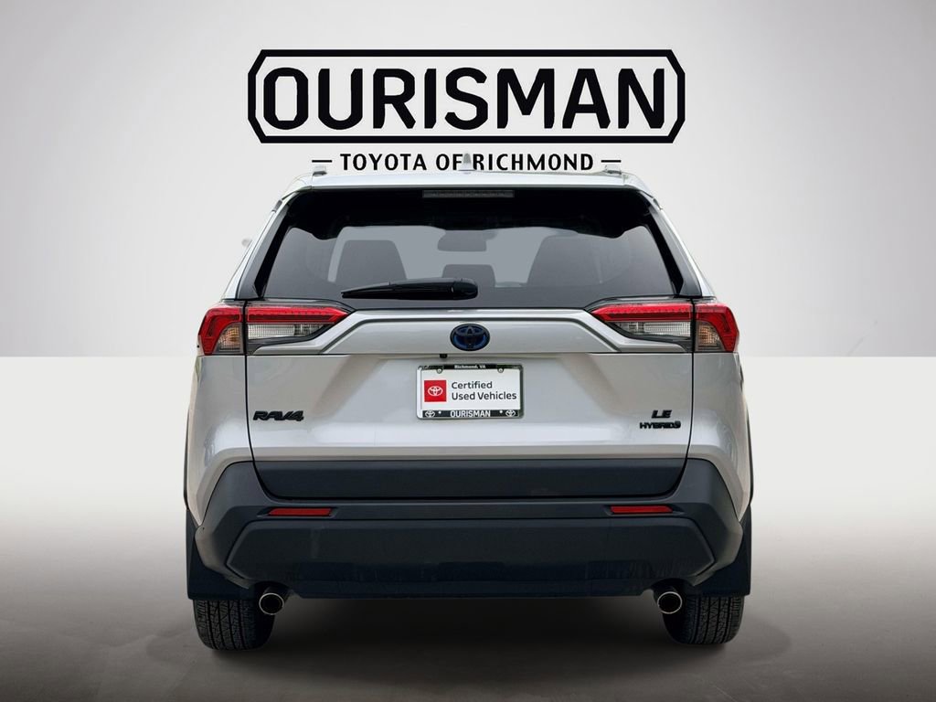 Certified 2022 Toyota RAV4 LE AWD/4WD image 21