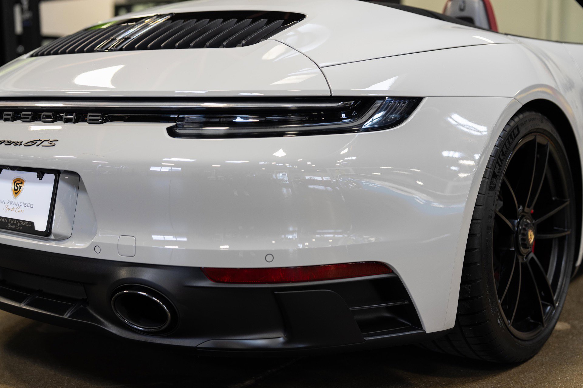 Used 2022 Porsche 911 Carrera GTS RWD image 37