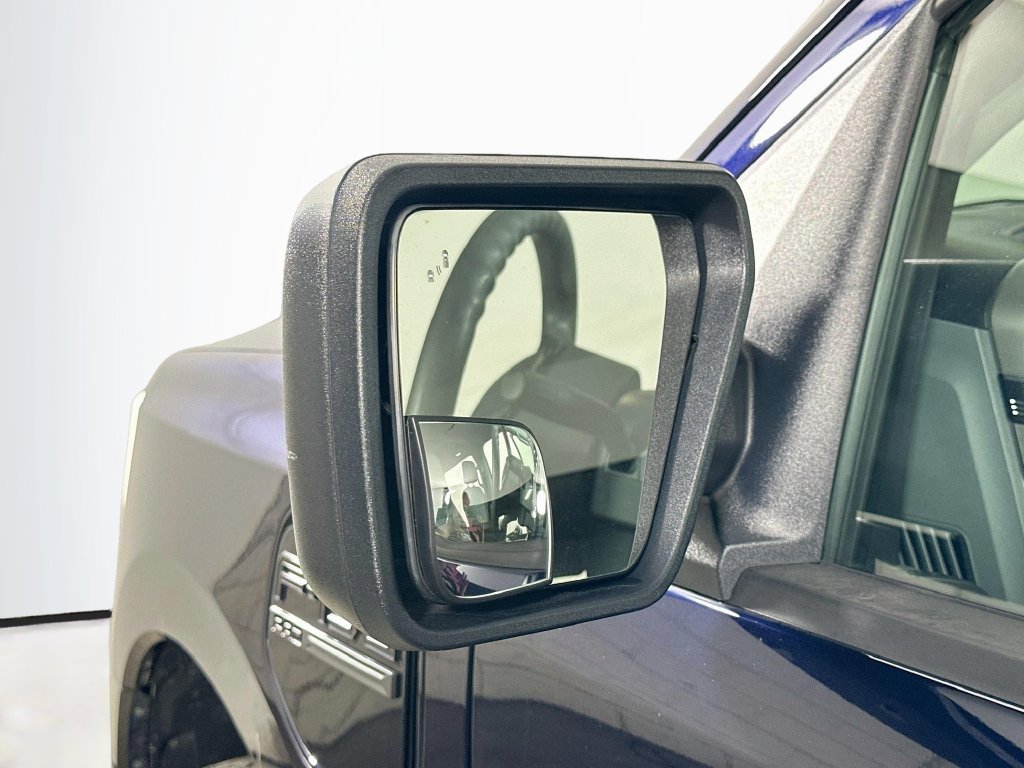 Used 2022 Ford F150 Lightning Pro AWD/4WD image 36