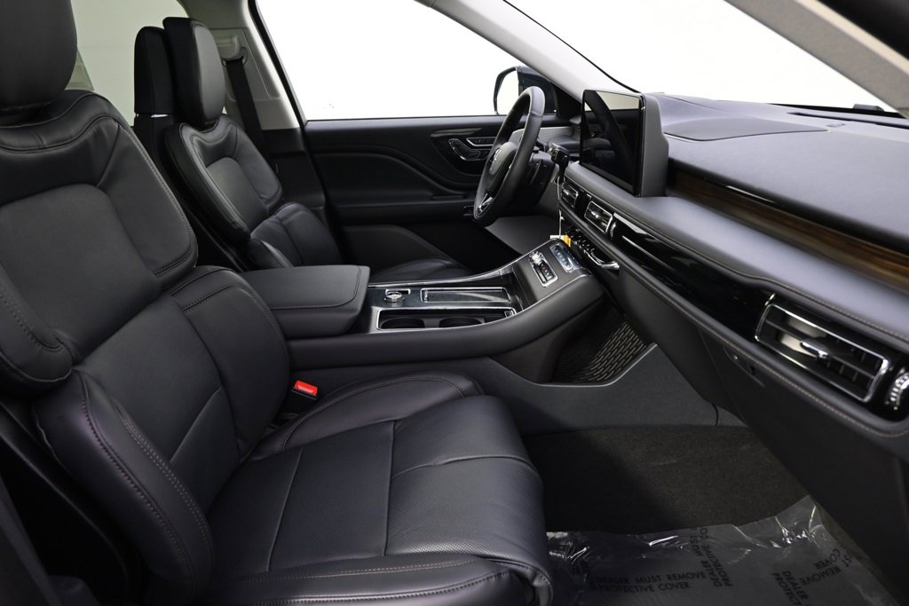 New 2026 Lincoln Aviator Reserve image 16