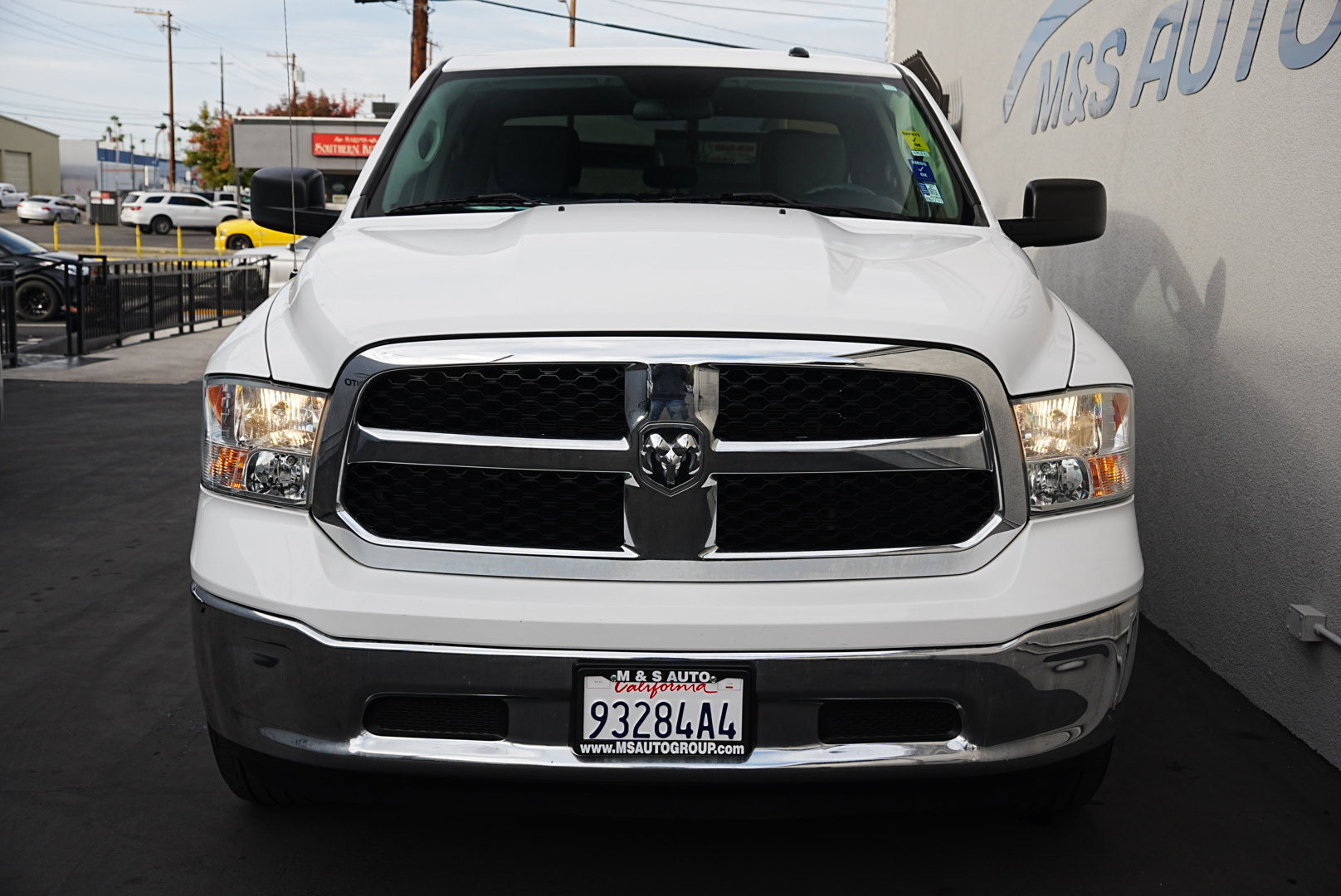 Used 2021 RAM 1500 Classic SLT image 2