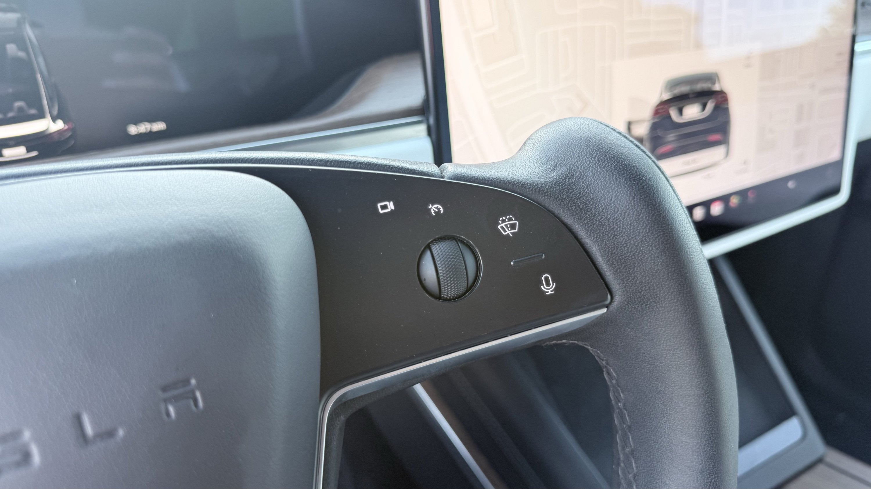 Used 2023 Tesla Model X AWD/4WD image 54