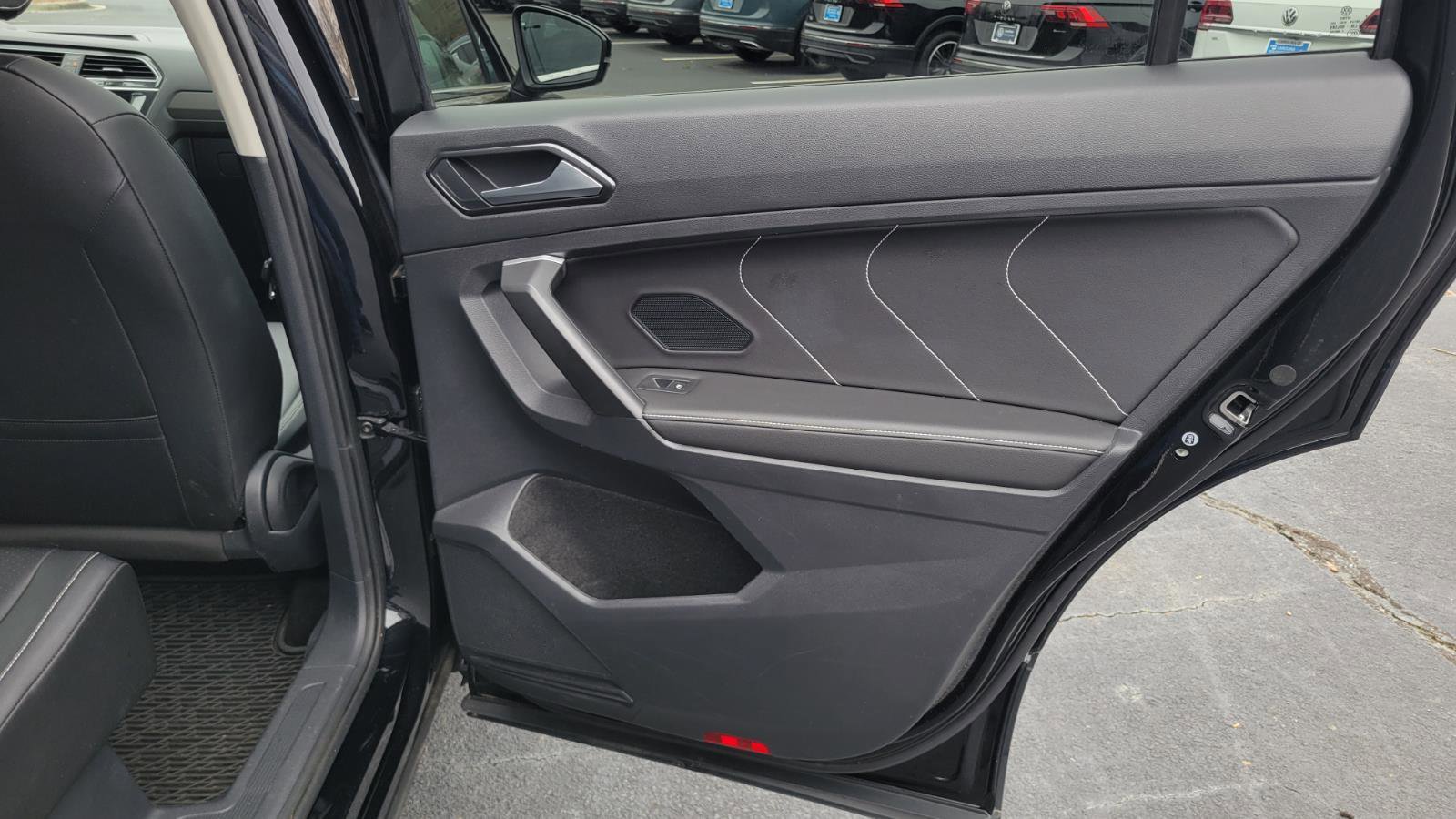 Certified 2023 Volkswagen Tiguan SE image 42