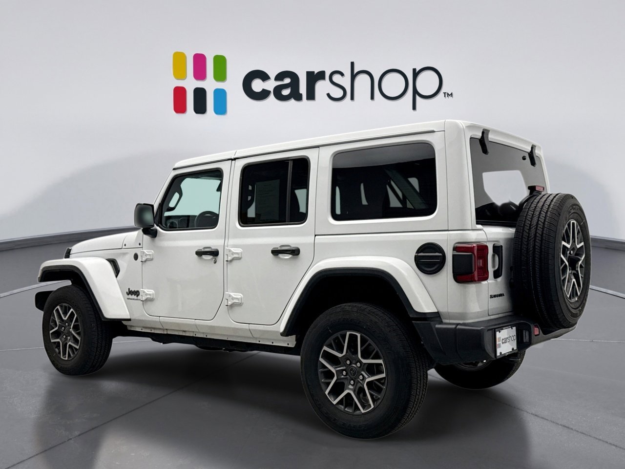 Used 2025 Jeep Wrangler Unlimited Sahara image 3