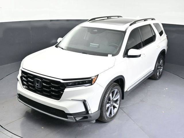 Used 2025 Honda Pilot Touring image 22