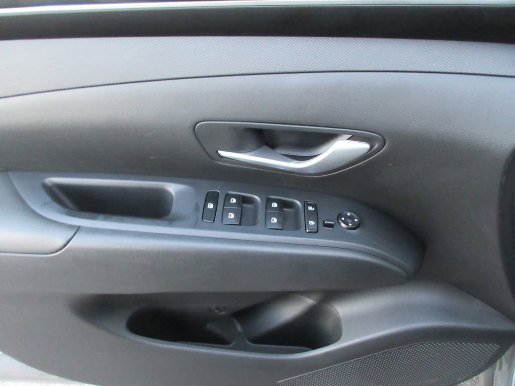 Used 2024 Hyundai Santa Cruz SE image 22