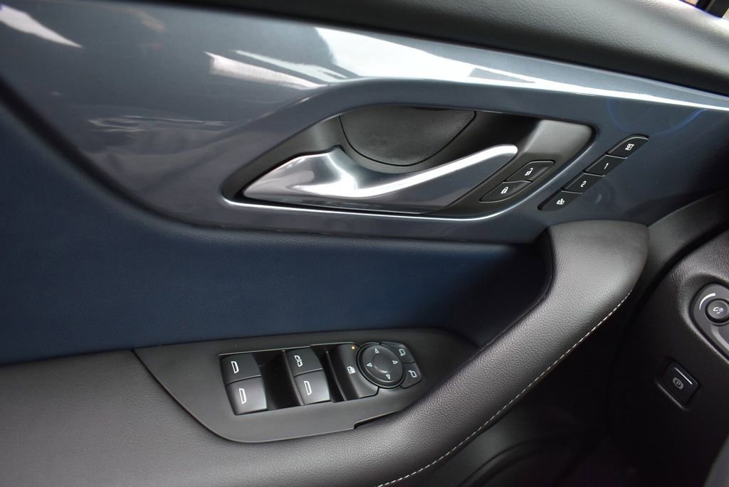 Used 2023 Chevrolet Blazer RS w/ Driver Confidence II Package AWD/4WD image 29