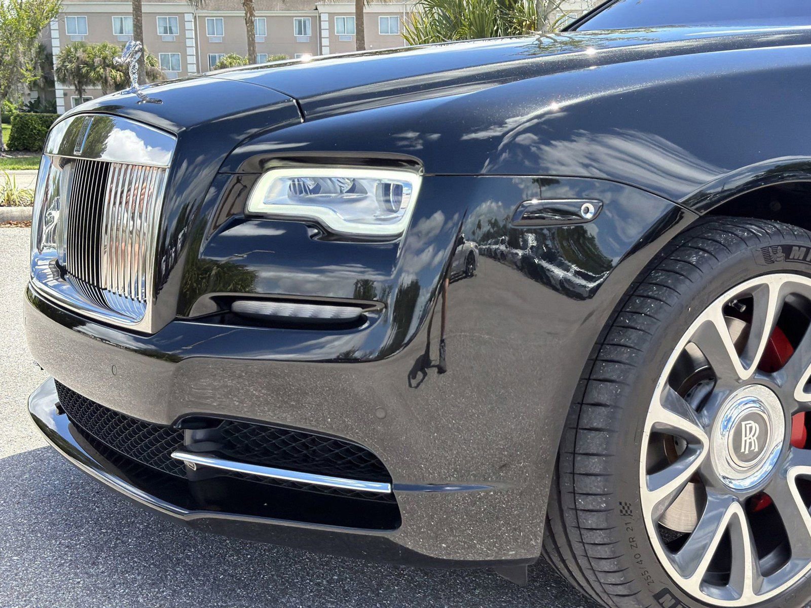 Used 2020 Rolls-Royce Wraith image 10