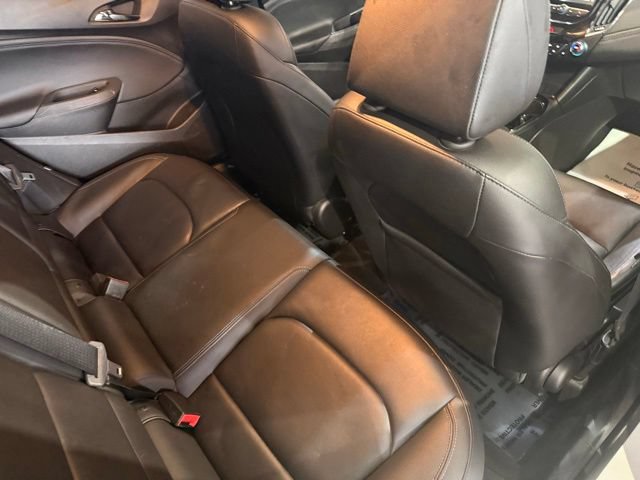 Used 2018 Chevrolet Cruze Premier FWD image 31