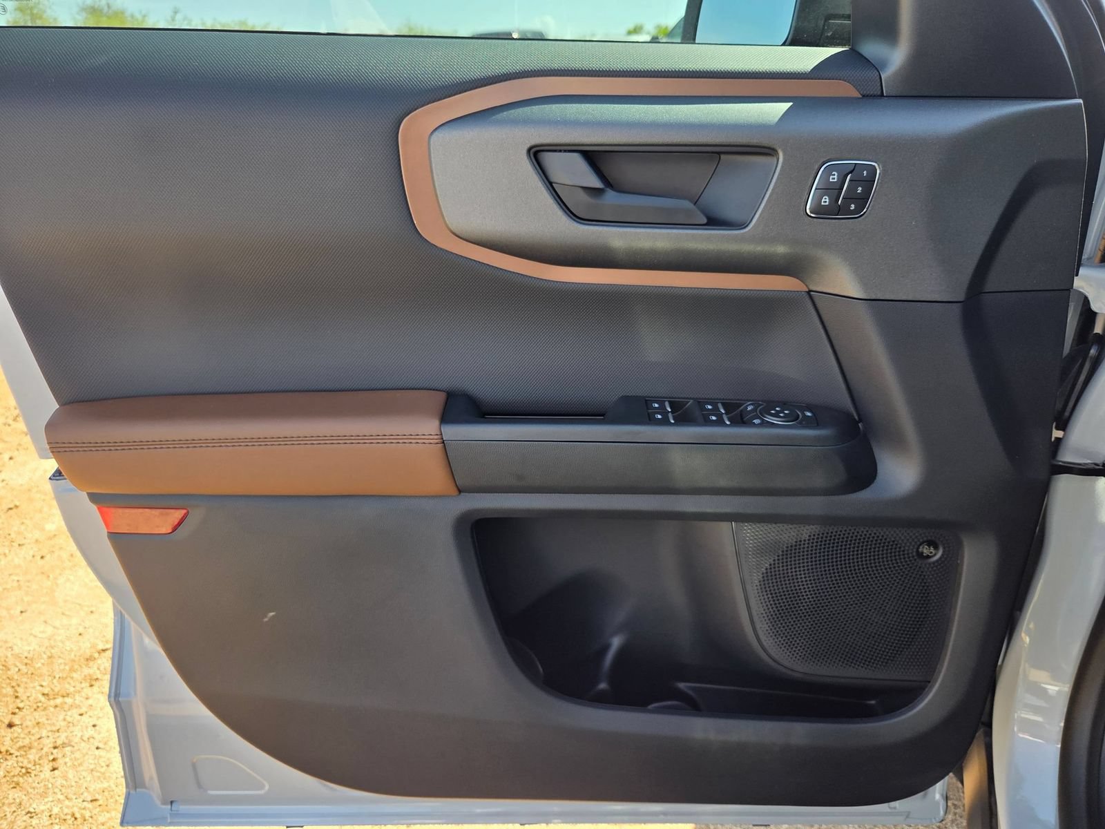 New 2026 Ford Bronco Sport Outer Banks w/ Outer Banks Tech Package+ AWD/4WD image 12