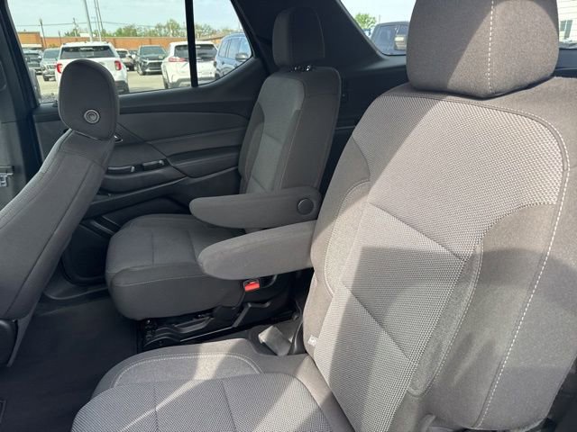 Used 2023 Chevrolet Traverse LT image 29