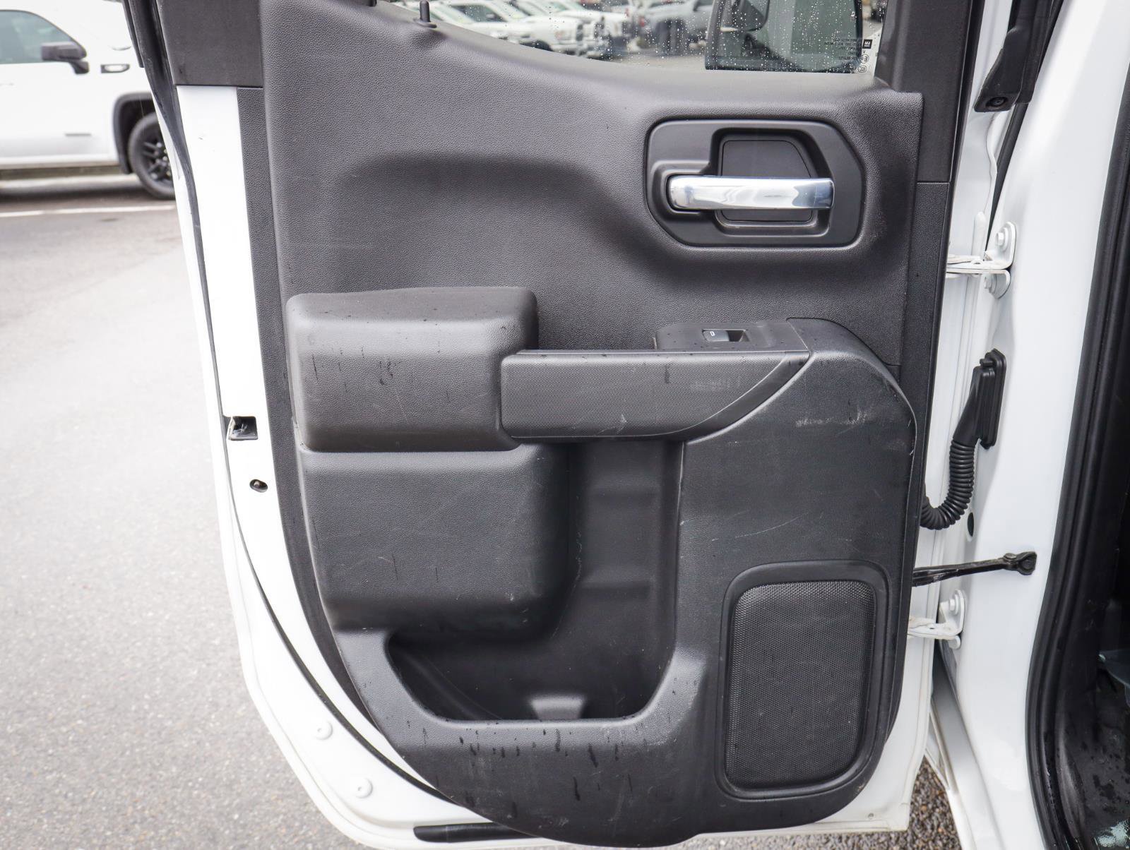 Used 2021 Chevrolet Silverado 1500 LT w/ Bed Protection Package image 32