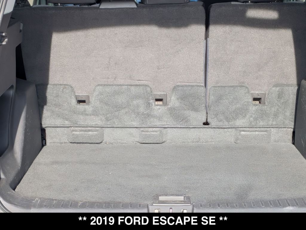 Used 2019 Ford Escape SE AWD/4WD image 25