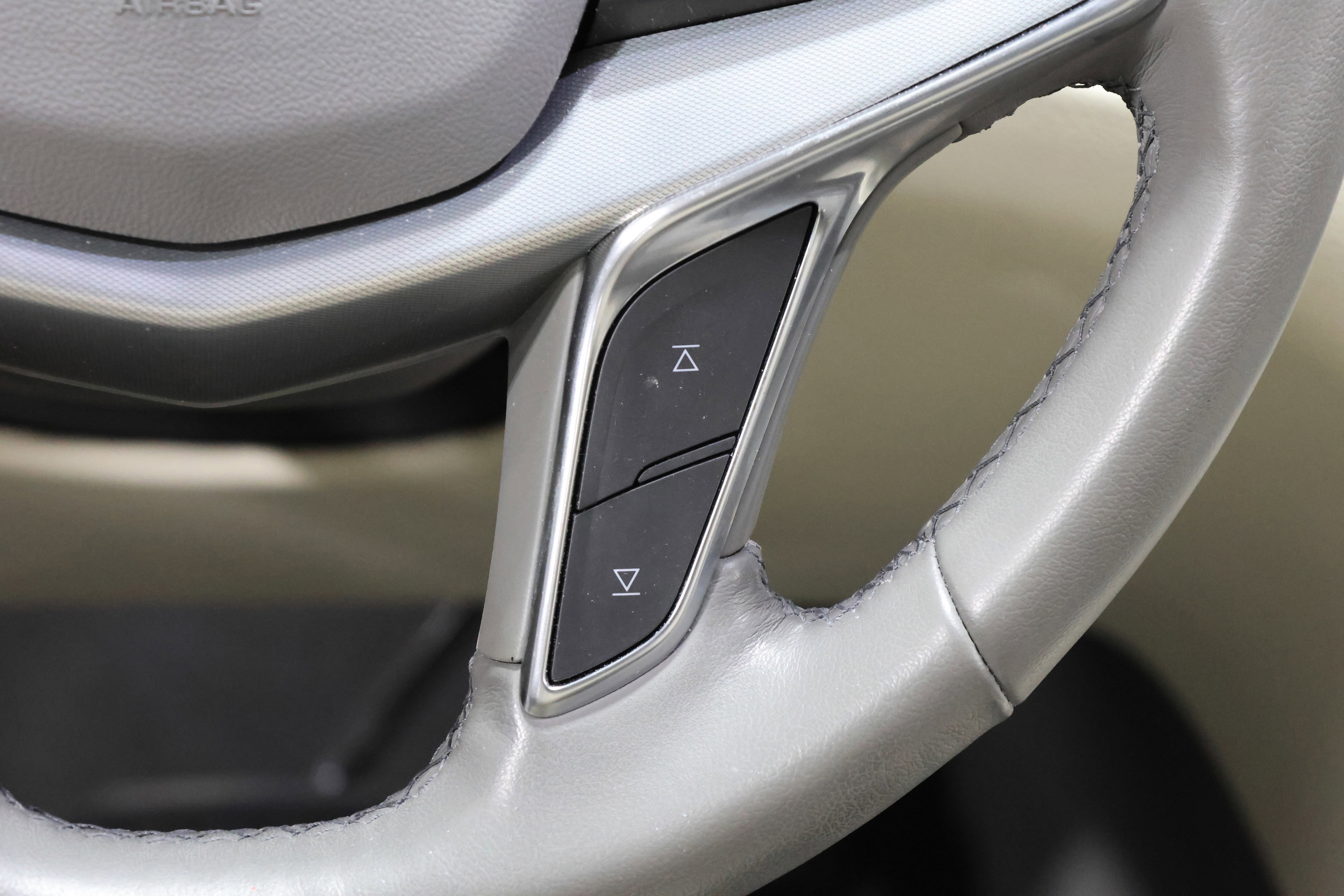 Used 2020 Cadillac XT5 Premium Luxury image 23