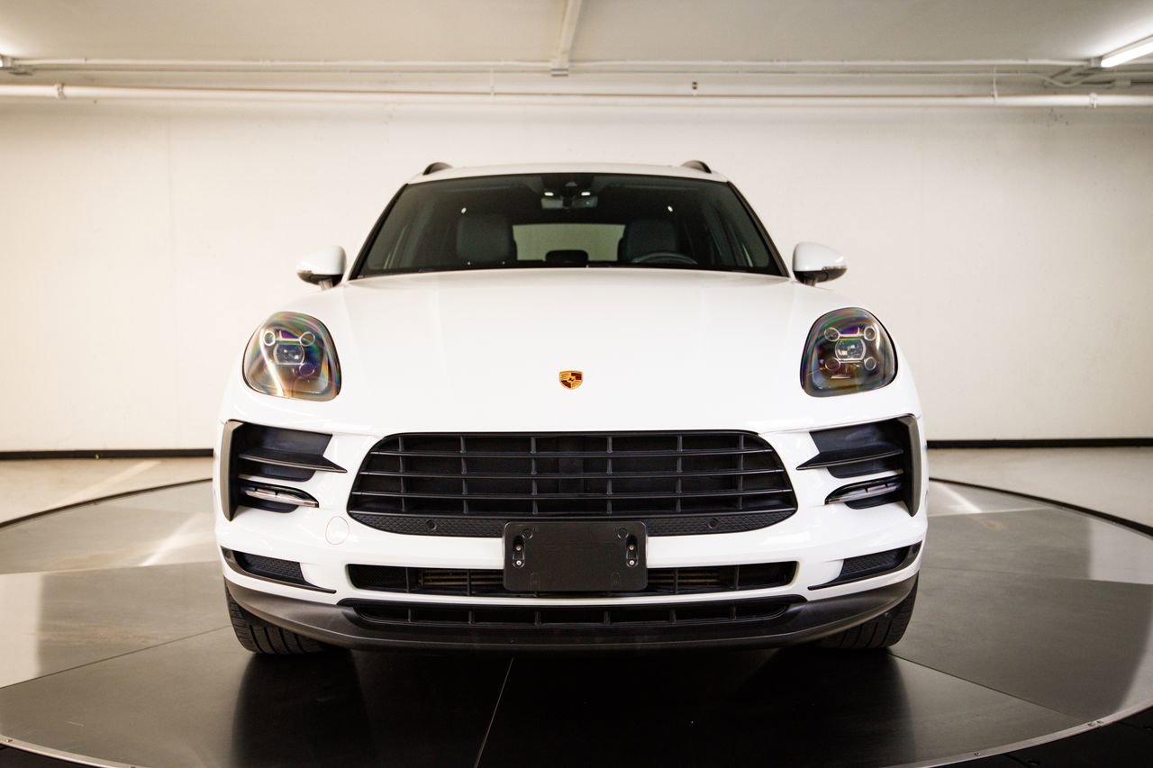 Certified 2021 Porsche Macan AWD/4WD image 10