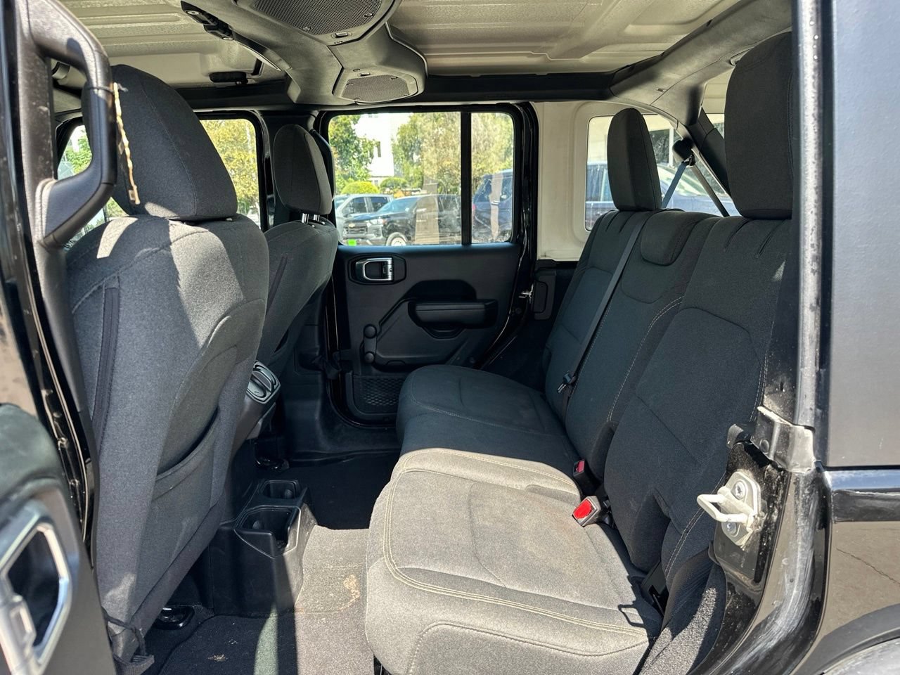 Used 2024 Jeep Wrangler Unlimited Sport AWD/4WD image 22