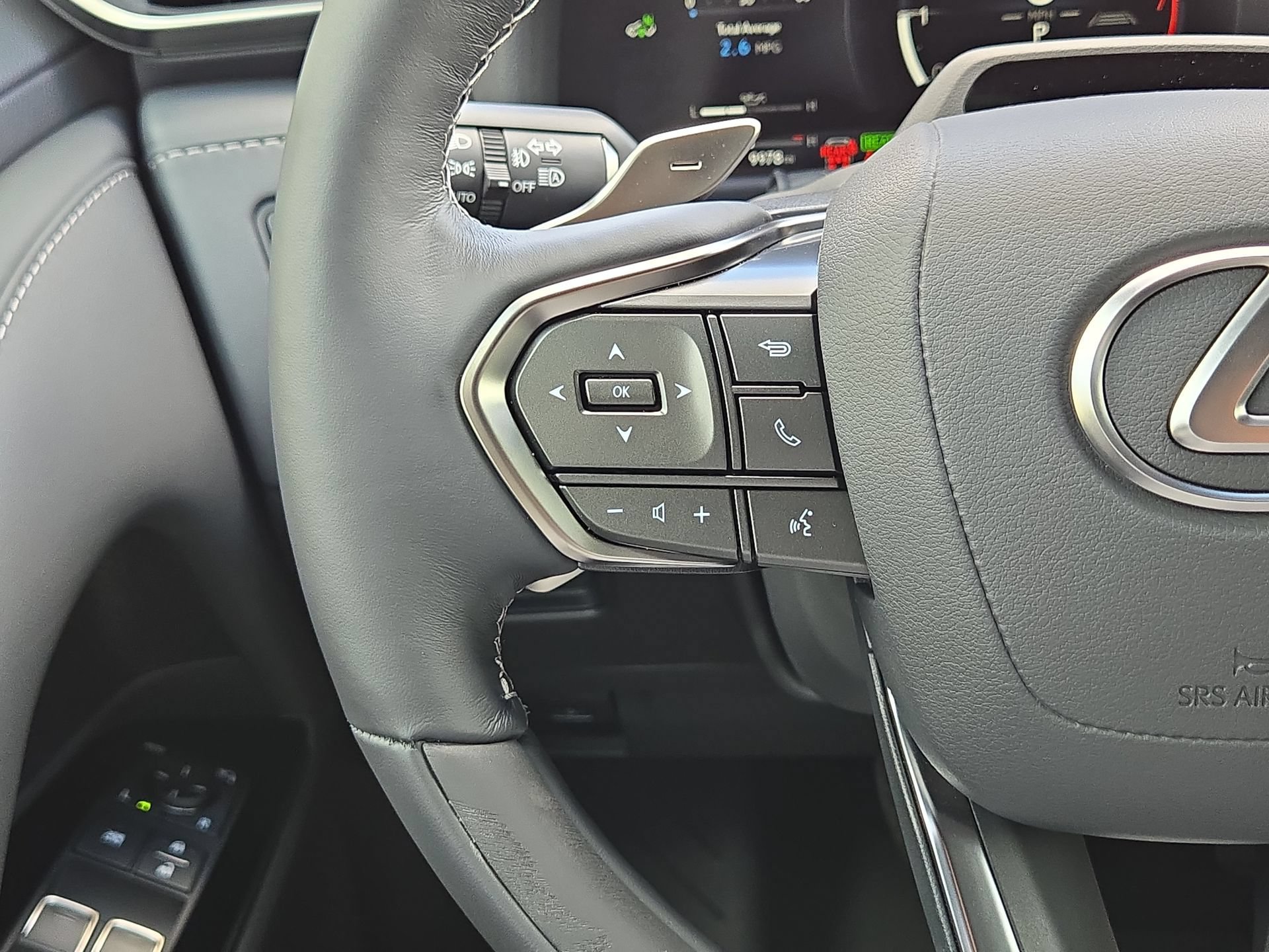 New 2026 Lexus LX 700h Luxury AWD/4WD image 21
