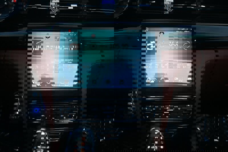 Used 2015 Maserati Quattroporte S Q4 image 37